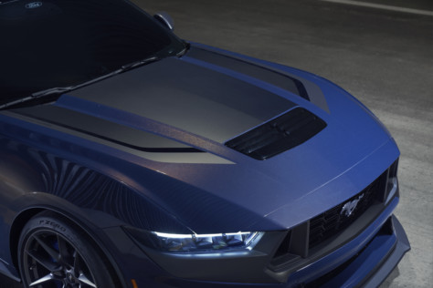 ford-sneaks-500-horsepower-2024-mustang-dark-horse-into-market-2022-09-15_15-03-22_137239
