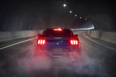 ford-sneaks-500-horsepower-2024-mustang-dark-horse-into-market-2022-09-15_15-04-43_584114