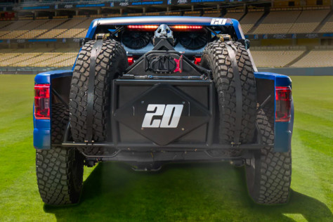 la-dodgers-bobby-patton-of-fastball-racing-swings-jimco-trophy-truck-2022-09-07_12-12-43_757488