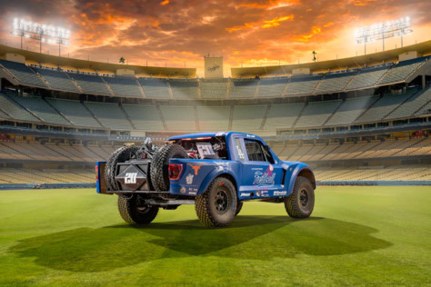 la-dodgers-bobby-patton-of-fastball-racing-swings-jimco-trophy-truck-2022-09-07_12-12-46_460917