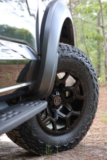 steeda-sharpens-the-f-150-raptor-with-muscle-grip-amp-sinister-style-2022-09-20_12-45-51_484166