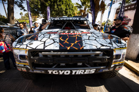 winning-the-baja-400-off-roading-with-christopher-polvoorde-2022-09-22_18-12-51_732868