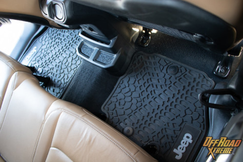 heavy-duty-usa-made-custom-designed-floor-mats-from-flextread-2022-10-12_15-41-30_559945
