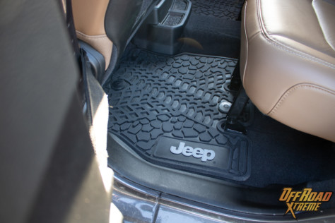 heavy-duty-usa-made-custom-designed-floor-mats-from-flextread-2022-10-12_15-41-33_423062