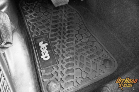 heavy-duty-usa-made-custom-designed-floor-mats-from-flextread-2022-10-12_15-41-49_987244