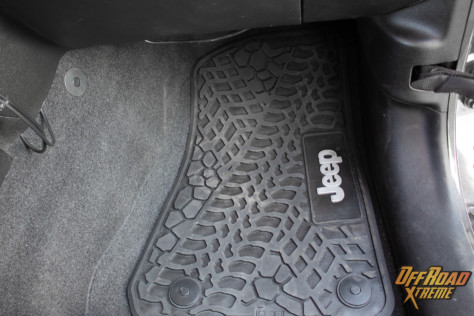 heavy-duty-usa-made-custom-designed-floor-mats-from-flextread-2022-10-12_15-42-19_608671
