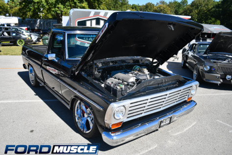 holley-and-nmra-provide-festival-of-ford-in-bowling-green-ky-2022-10-06_12-25-00_754965