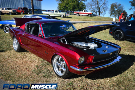 holley-and-nmra-provide-festival-of-ford-in-bowling-green-ky-2022-10-06_12-29-50_393463