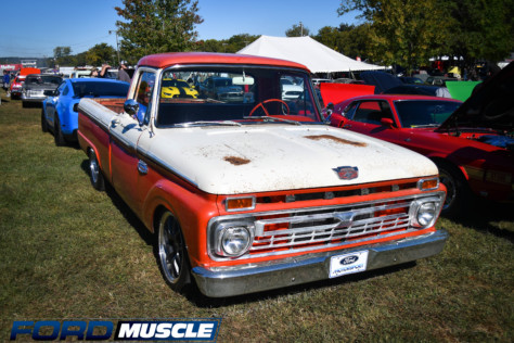 holley-and-nmra-provide-festival-of-ford-in-bowling-green-ky-2022-10-06_12-31-11_843993