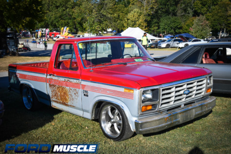 holley-and-nmra-provide-festival-of-ford-in-bowling-green-ky-2022-10-06_12-53-36_727233