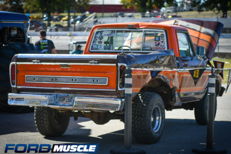 holley-and-nmra-provide-festival-of-ford-in-bowling-green-ky-2022-10-06_13-04-05_189628