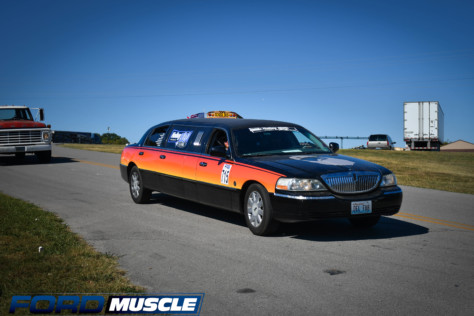 holley-and-nmra-provide-festival-of-ford-in-bowling-green-ky-2022-10-06_13-05-37_917054