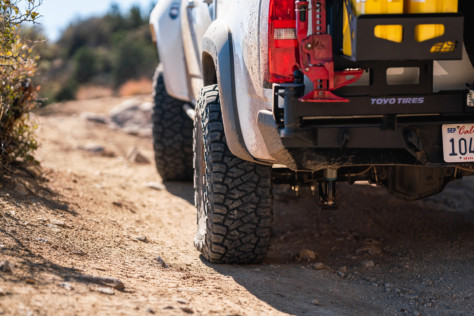 off-road-testing-toyos-new-open-country-rt-trail-hybrid-tire-2022-10-17_17-02-21_250385