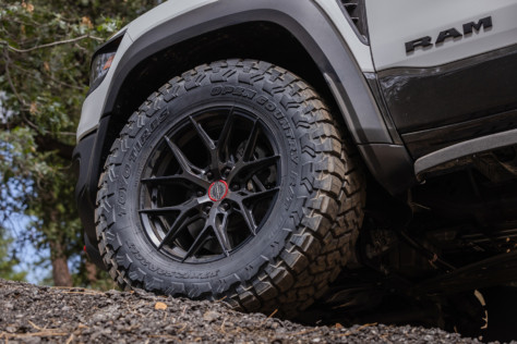 off-road-testing-toyos-new-open-country-rt-trail-hybrid-tire-2022-10-17_17-02-55_610766
