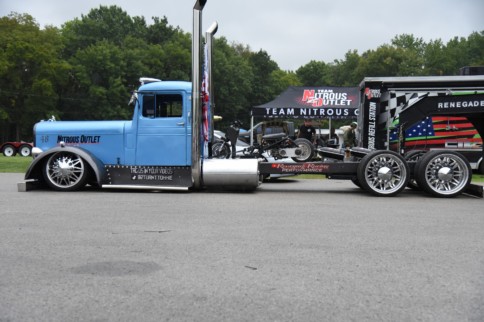 Reader's Rig: Thomas West's 1948 Kenworth "Needle Nose"