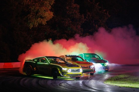 team-rtr-celebrates-spooky-season-with-a-3200hp-house-party-2022-10-25_07-27-49_876721