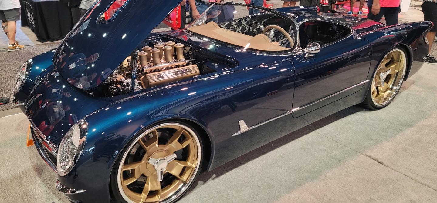 SEMA 2022: Dynamat Shows Kindig Design CF1 Corvette