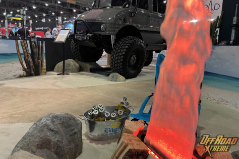sema-2022-bilstein-is-charged-up-with-new-black-hawk-utv-shocks-2022-11-07_17-27-34_188360