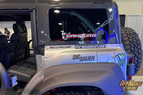 sema-2022-camburgs-bronco-raptor-gets-carbon-fiber-everything-2022-11-10_16-10-12_718946