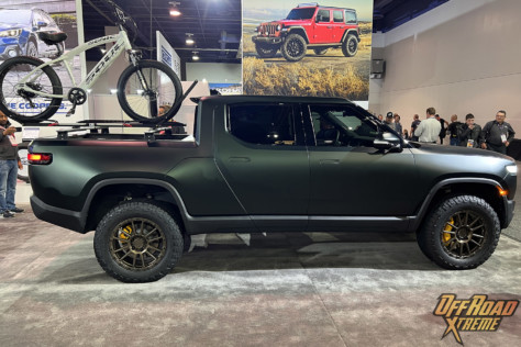 sema-2022-cooper-tire-expands-sizes-for-off-road-enthusiast-focus-2022-11-22_18-40-39_900045