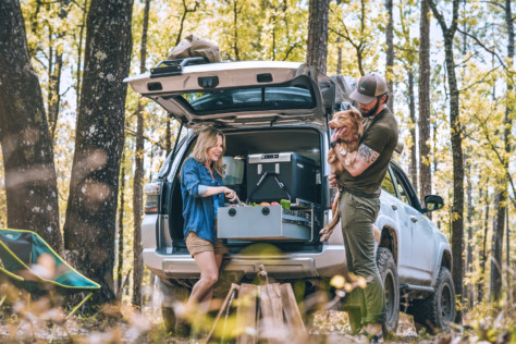 sema-2022-dometic-outdoors-deluxe-vehicle-based-camping-gear-2022-11-09_14-45-14_813773