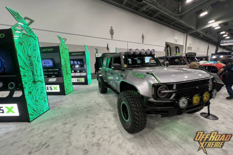 sema-2022-fun-runner-lt-bronco-is-lit-for-an-off-road-good-time-2022-11-03_13-59-06_437399