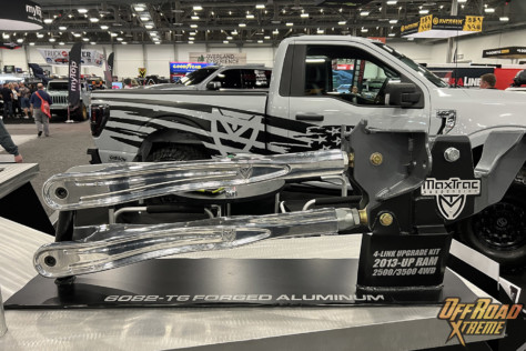 sema-2022-maxtrac-suspension-shows-off-slick-2022-f-150-lift-kit-2022-11-03_14-58-09_430910