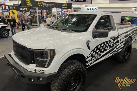 sema-2022-maxtrac-suspension-shows-off-slick-2022-f-150-lift-kit-2022-11-03_14-58-22_681008