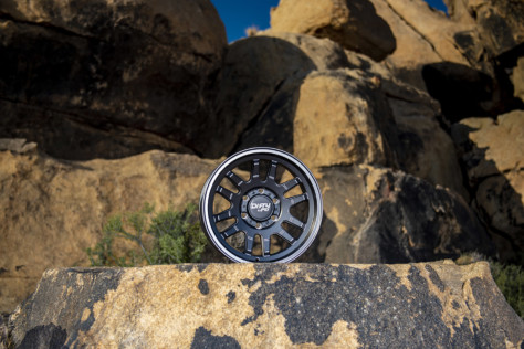 sema-2022-twg-is-making-big-moves-with-dirty-life-wheels-2022-11-21_11-51-15_216767