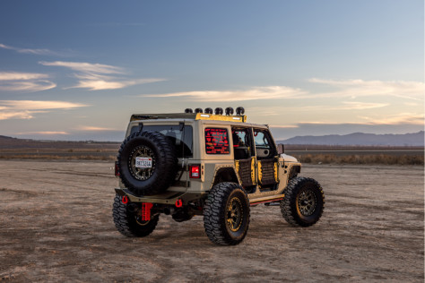 sema-2022-twg-is-making-big-moves-with-dirty-life-wheels-2022-11-21_11-53-02_764603