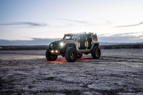 sema-2022-twg-is-making-big-moves-with-dirty-life-wheels-2022-11-21_11-53-08_445955