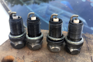 What I Learned Today With Jeff Smith — Oil On The Spark Plug Threads