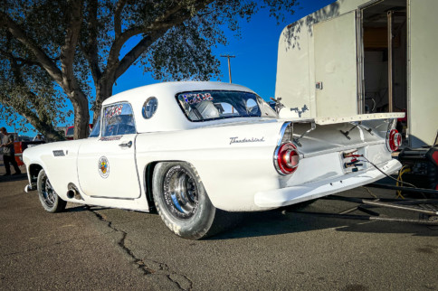 Video: Joe Cebe's 600 Horsepower All-Motor Y-Block Ford Thunderbird
