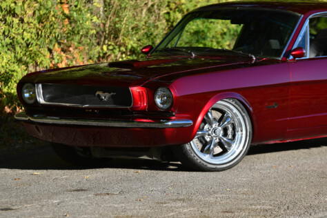 1965-mustang-dazzles-with-beautiful-paint-and-a-modern-engine-2023-01-31_10-28-29_019223