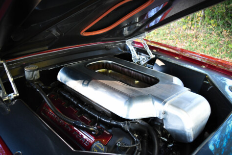 1965-mustang-dazzles-with-beautiful-paint-and-a-modern-engine-2023-01-31_10-30-52_163153