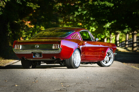 1965-mustang-dazzles-with-beautiful-paint-and-a-modern-engine-2023-01-31_10-32-08_952889