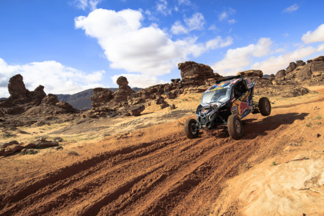 dakar-rally-2023-half-way-mark-with-red-bull-off-road-junior-team-2023-01-09_17-05-24_971977