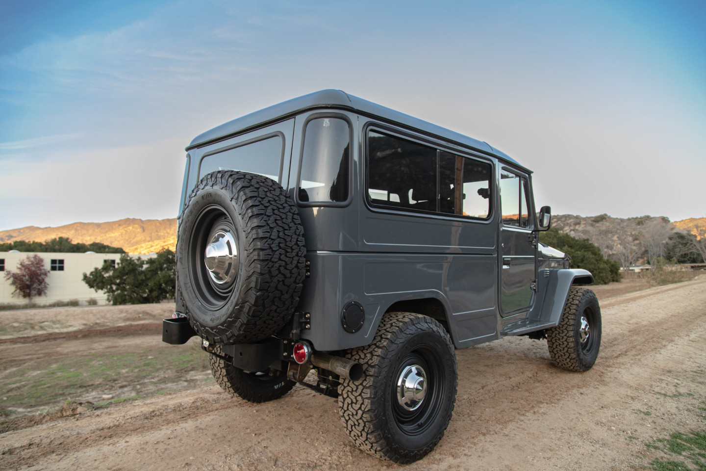 ICON 4x4 FJ