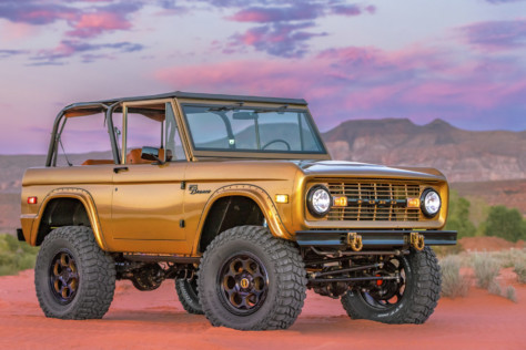 jrw-rods-amp-customs-builds-tiffany-a-bronco-2023-01-20_13-40-45_498063