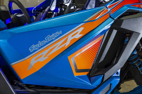 polaris-reveals-vibrant-troy-lee-designs-limited-edition-rzr-pro-r-2023-01-30_16-54-04_401711