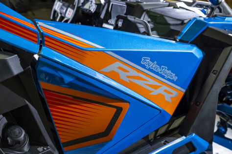 polaris-reveals-vibrant-troy-lee-designs-limited-edition-rzr-pro-r-2023-01-30_16-54-48_124277