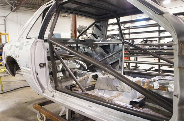 Video: Learn How To Install A Team Z Fox Body Mustang Roll Cage
