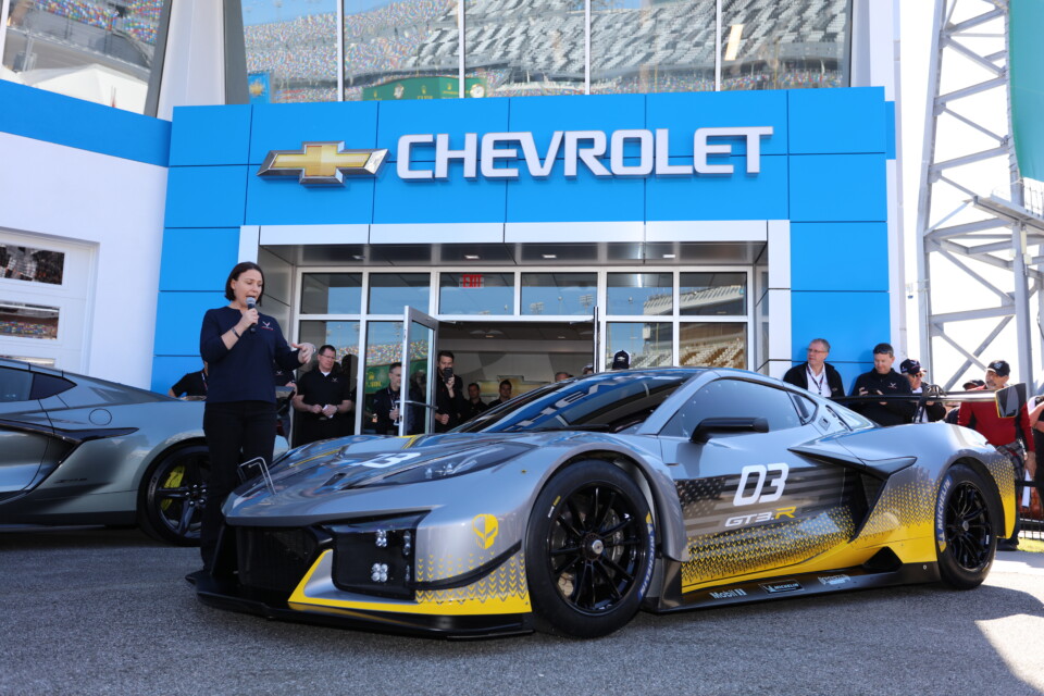 C8 GT3.R