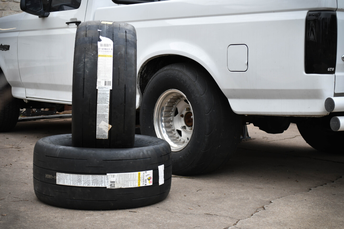 drag radials