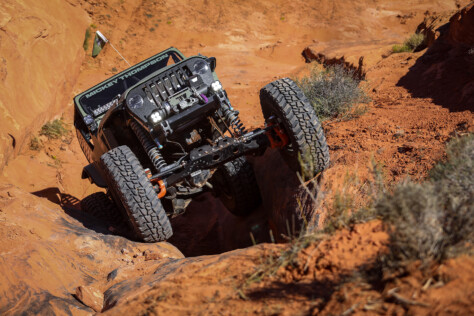 mickey-thompson-42-and-44-baja-boss-mt-tires-torture-tested-2023-02-02_19-01-14_114827