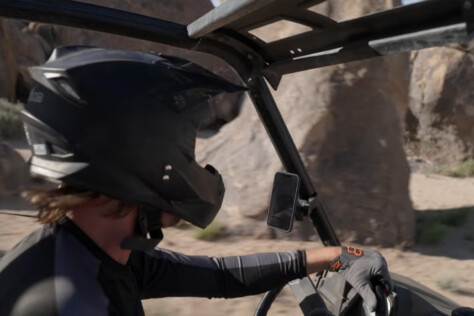 off-road-gear-guide-for-utv-and-sxs-accessories-gadgets-2023-02-17_19-24-14_787078