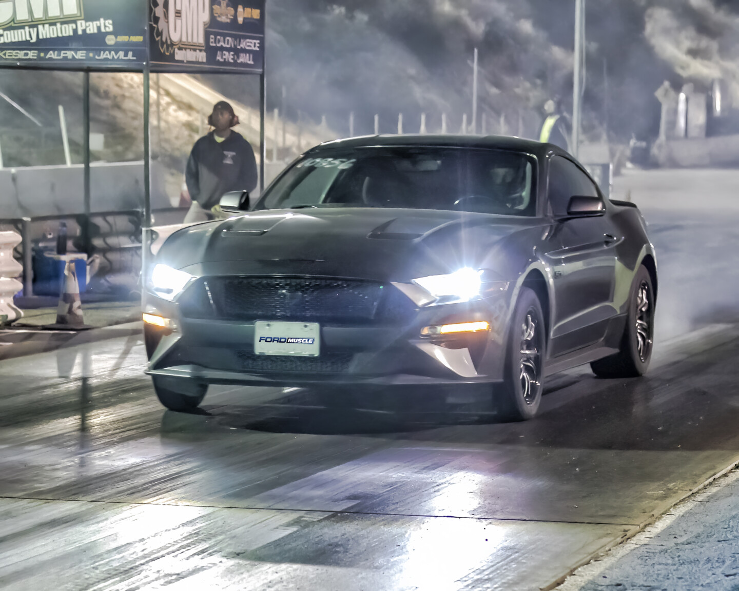 S550 Project Ford Muscle drag strip