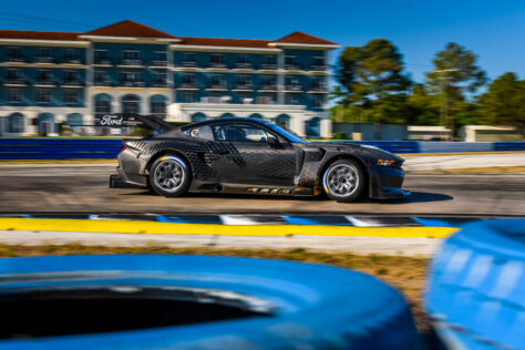 30-plus-images-of-the-all-new-mustang-gt3-on-the-track-2023-03-24_11-34-07_324919