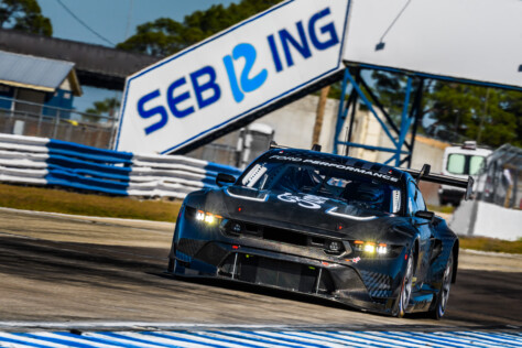 30-plus-images-of-the-all-new-mustang-gt3-on-the-track-2023-03-24_11-34-42_705989