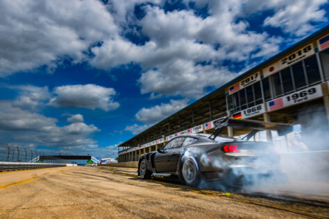 30-plus-images-of-the-all-new-mustang-gt3-on-the-track-2023-03-24_11-39-46_287798
